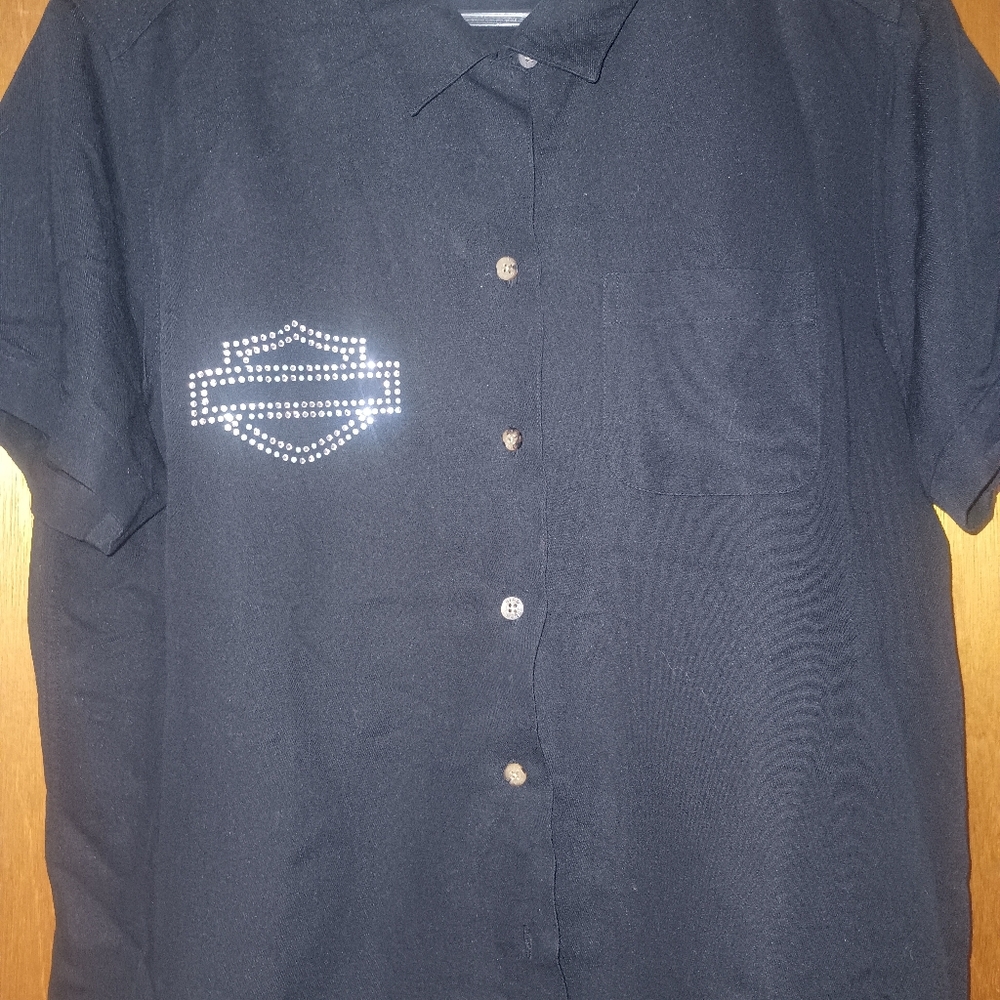 Harley emblem, Bill Blass button down black short sleeve collared shirt